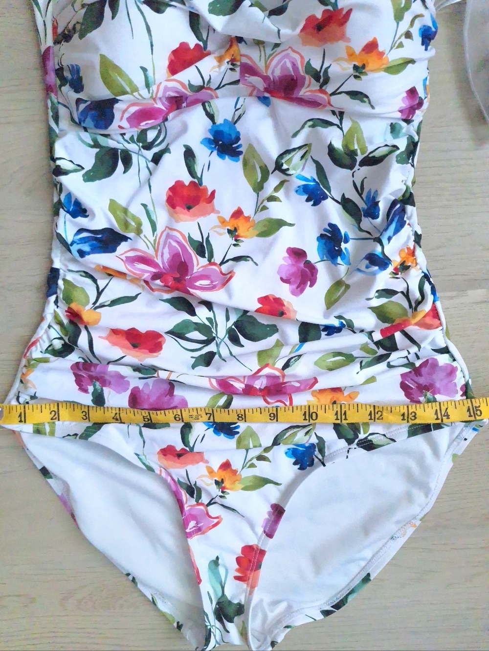 Anne Cole Women's Fiore Twist Front Shirred One Piece White Floral Swimsuit 10 - Picture 6 of 9